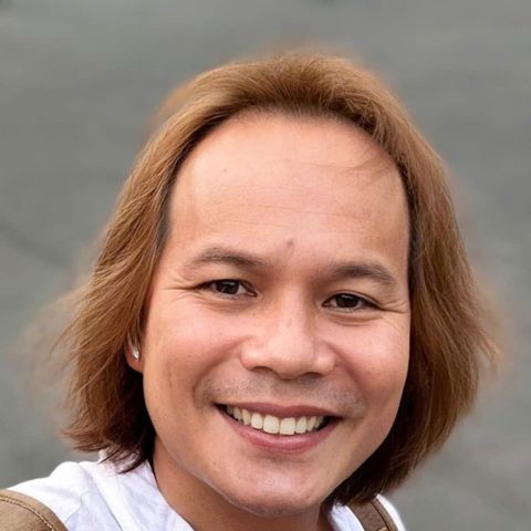 Vương – người viết Tình Ca